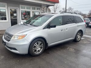 2011 Honda Odyssey EX-L FWD photo 1
